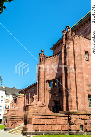 Kunsthalle, museum of modern and contemporary art 21149742