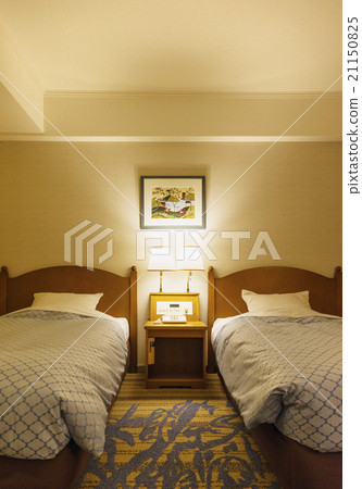 Hotel bed image material 21150825