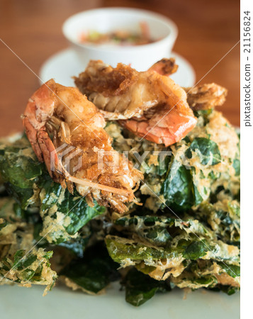 Soft focus of fried shrimp. 21156824