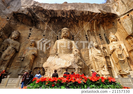 Longmen Caves 21157330