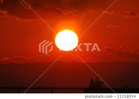 Centrair sunset 21158054