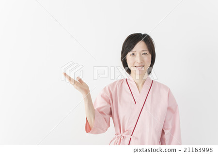 中考婦女的到來 中考婦女的到來 21163998