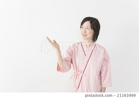 中考婦女的到來 中考婦女的到來 21163999