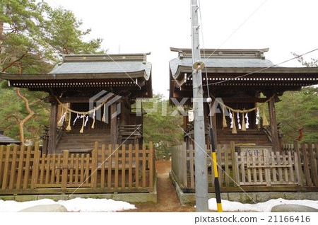 Shinshu Matsumoto的文化遺產在Senjoka神社前水平江戶時代建築的主要神社松本/高島氏族邊界建造的兩個主要的大廳 21166416