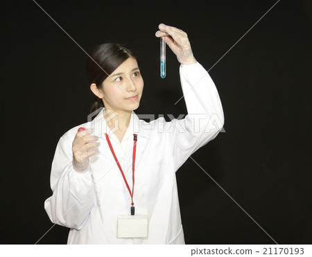 Researcher black back black background scholar woman biological creature white costume 20 generations test tube culture Researcher black back black background scholar woman biological creature white costume 20 generations test tube culture 21170193