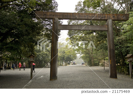 Otorii of Ise Shrine inn shrine 21175469