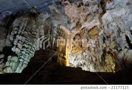 Phong Nha, Ke Bang cave, world heritage, Vietnam 21177125
