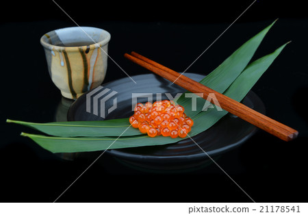 Japanese style raw salmon eggs Japanese style raw salmon eggs 21178541