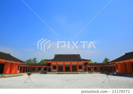 Fuji Fujiwara no Tomo 21178572