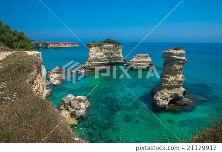 Torre Sant Andrea, Rocky beach in Puglia, Italy 21179917