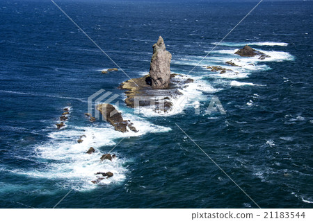 Godan Blue 's God Promises Summer Sunny in the Sea of Japan 21183544