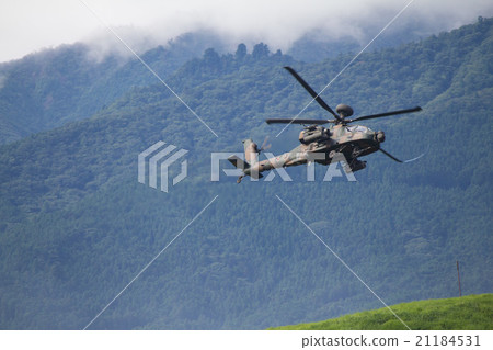 Apache: Attack helicopter 21184531