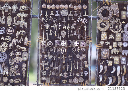 Vologda, RUSSIA _ July 4: crafts, homemade Festival Russia on July 4, 2015, in Vologda, Russia 21187623