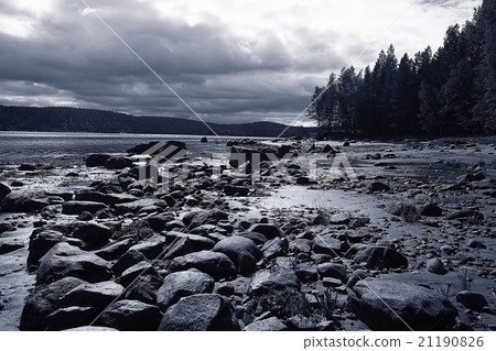 gloomy evening in the mountains 21190826