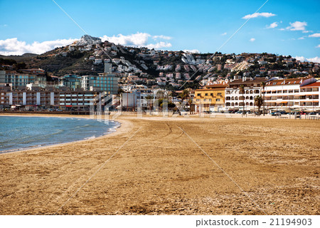 Peniscola beach 21194903