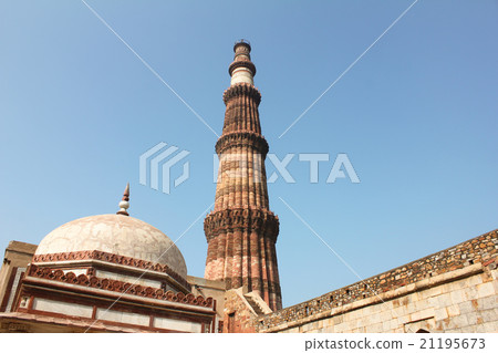Tallest minaret in India - Qutab Minar , Delhi Tallest minaret in India - Qutab Minar , Delhi 21195673