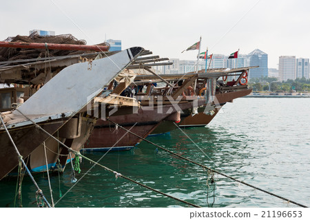 Old fishing boats 21196653