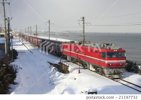冬季津輕線行駛的貨運列車（EH800型牽引） 21197732