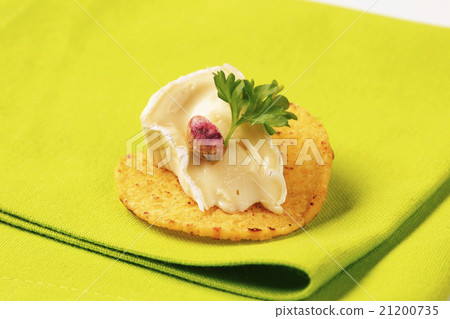 Cheese snack Cheese snack 21200735
