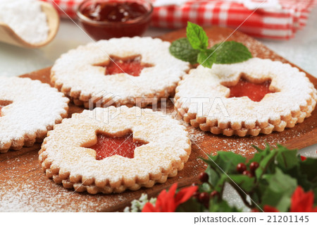 Jam shortbread cookies 21201145
