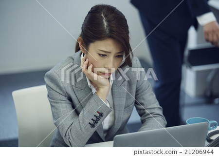 職業揮舞著臉頰 職業揮舞著臉頰 21206944