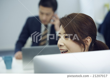 Career woman who talks Career woman who talks 21207017