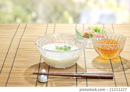 麺 21211227