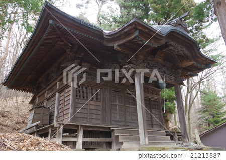 Su訪Shinshu Iwa Kubo Kannondo的文化財產左俯視Osamu風格的傑作Shihmeyama Shojyu的作品雕塑是江戶時代的江戶時代的雕塑 21213887