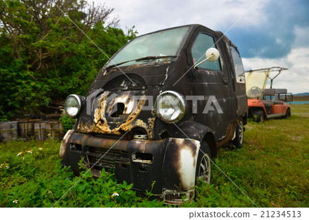 Old car 21234513