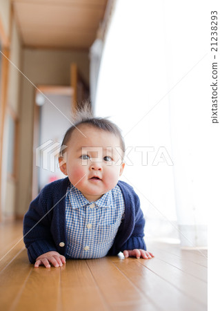 A boy who hi hi 21238293