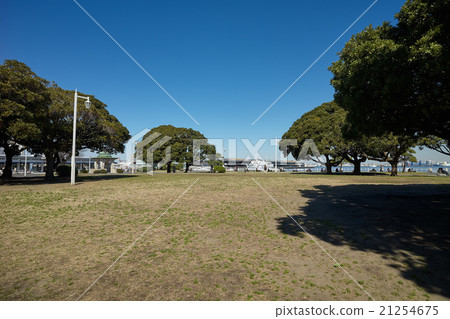 能看到大碼頭的廣場，山下公園，橫濱的風景 21254675