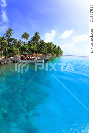 Blue sky blue sea south country 21257955