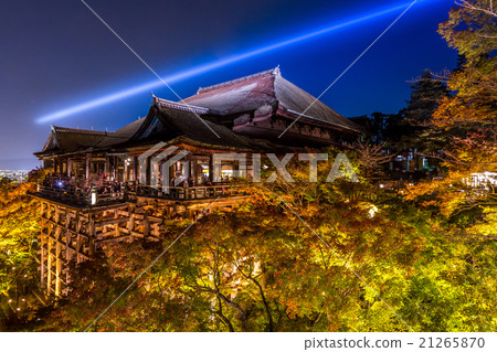 Kiyomizu-dera Temple 21265870