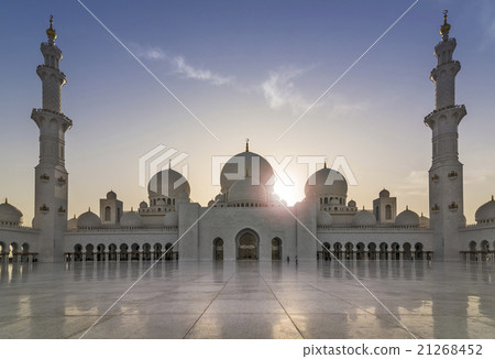 Sheikh Zayed Grand Mosque 21268452