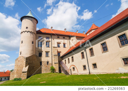 View of Nowy Wisnicz castle, Poland 21269363