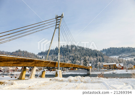 Winter Landscape In Pieniny Mountains, Poland 21269394