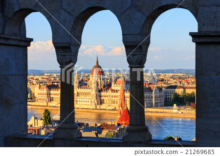 Hungarian Parliament Building in Budapest 21269685