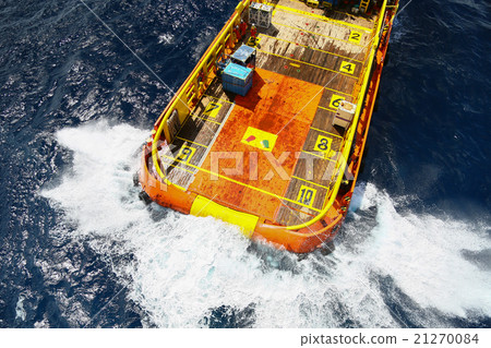 Supply boat transfer cargo to oil and gas industry Supply boat transfer cargo to oil and gas industry 21270084