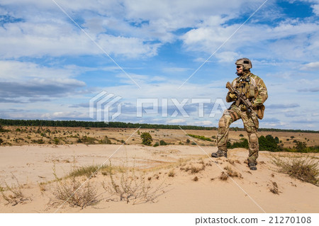 US Army Special Forces Group soldier US Army Special Forces Group soldier 21270108