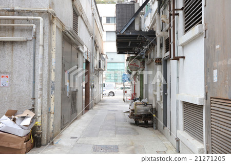 An old back alley at Fanling An old back alley at Fanling 21271205