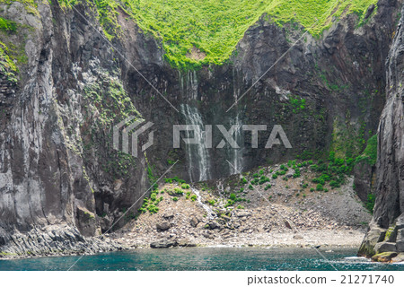 Shiretoko Furepa Falls Shiretoko Furepa Falls 21271740