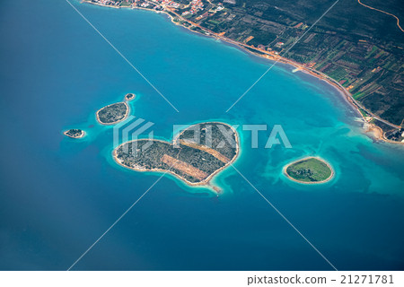 Croatia aerial view Croatia aerial view 21271781