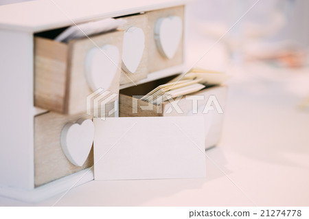 White Vintage Decorative Wooden Box for Visiting White Vintage Decorative Wooden Box for Visiting 21274778