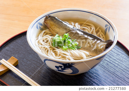 新鮮的蕎麥麵 21277380