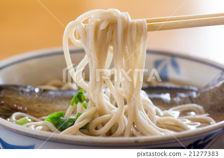 新鮮的蕎麥麵 21277383