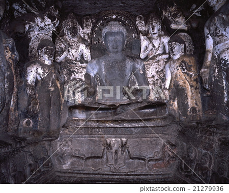 Ajanta洞寺廟菩薩雕象 21279936