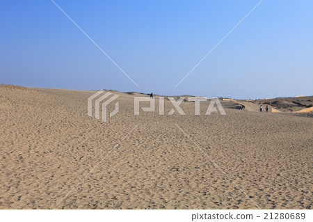 Nakadashima sand dune 21280689