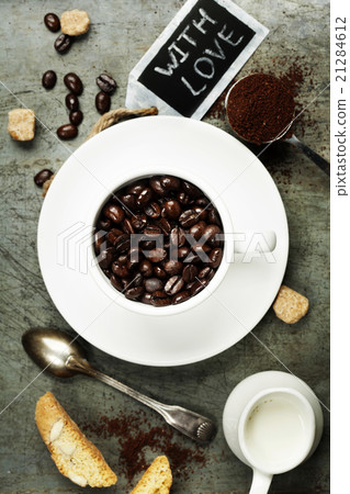 Coffee cup with beans 21284612