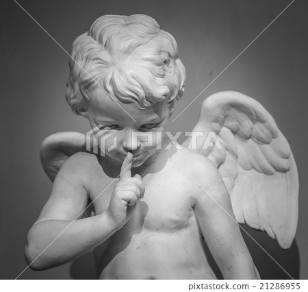 Beautiful marble statue of angel 21286955