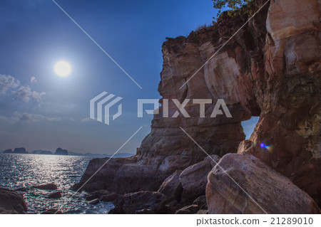 Beautiful cliffs and basalt rocks in Andaman sea 21289010